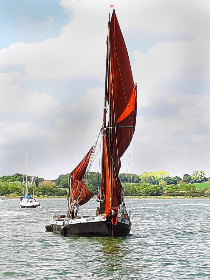 Barge at Mistley - Richard Mason